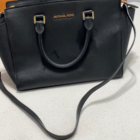 Michael Kors black purse - Picture 2 of 7